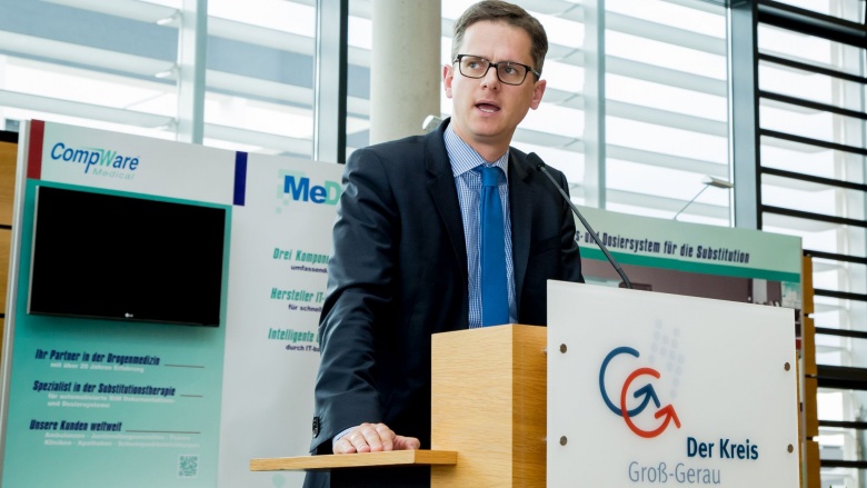 Mittelstandspreisverleihung 2014 an CompWare Medical, Gernsheim MIT Bundesvorsitzender Carsten Linnemann