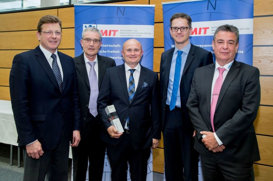 Feierstunde Deutscher Mittelstandspreises 2014 an CompWare Medical im Kreistag Groß-Gerau (28. Mai 2015).