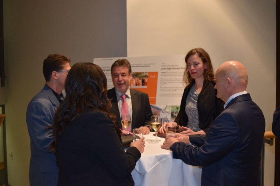 Verleihung des Deutschen Mittelstandspreises 2014 an CompWare Medical. Feierstunde im Allianz-Forum, Berlin.